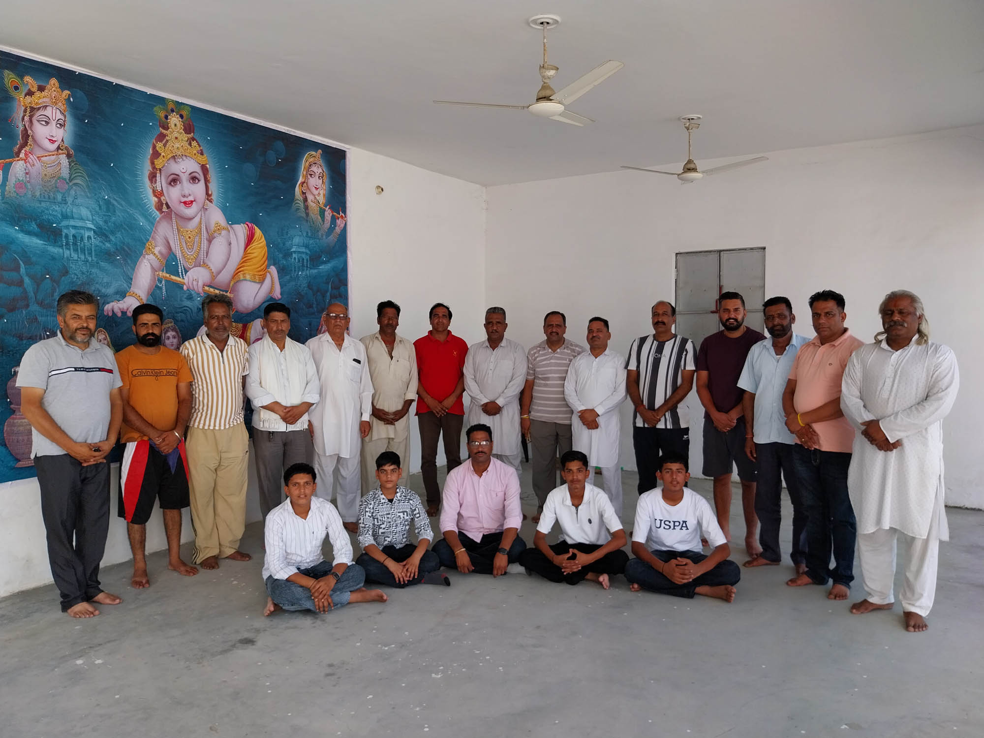 माता रानी मंदिर, गाँव पिपलीवाल में "रुद्र अभिषेक महायज्ञ" के संबंध में बैठक।